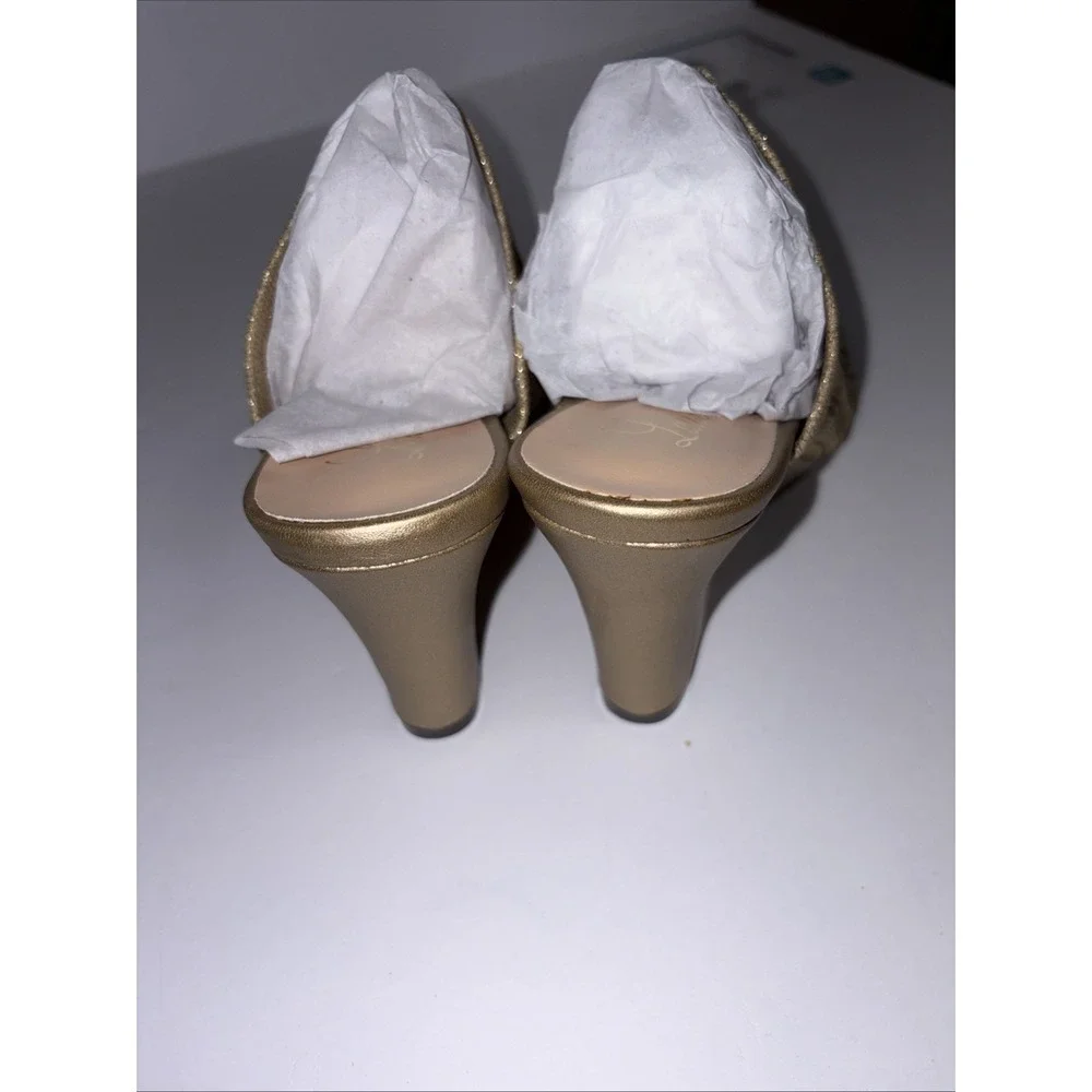 Lauren Lorraine Martha Rhinestone Stretch Wedge Gold‎ Women's size 6.5